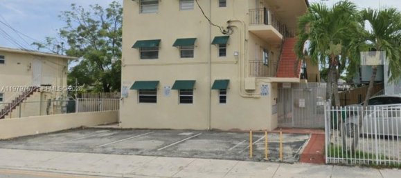 2 غرف نوم عقار تجاري في Miami, الولايات المتحدة رقم 615470 2