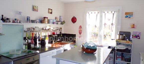 2 bedrooms House in Nogent-sur-Vernisson, France No. 156118 4