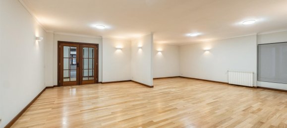 4 bedrooms Apartment in Porto, Portugal No. 123630 13