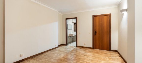 4 bedrooms Apartment in Porto, Portugal No. 123630 22