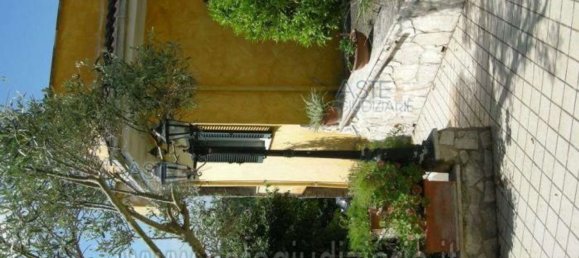 Casa de 11 divisões em Ardea, Italy N.º 192284 8