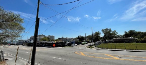 Land for sale in Miami, Miami-Dade, Florida, USA № 615497 14