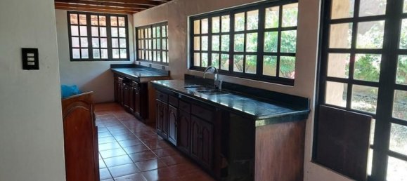 3 Schlafzimmer Haus in Santa Ana, Costa Rica, Nr. 1121 3