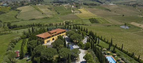 Отель, гостиница 1300м² в Черрето Гвиди, Италия № 119952 4