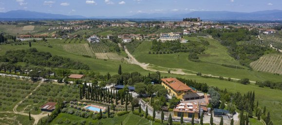 Отель, гостиница 1300м² в Черрето Гвиди, Италия № 119952 42