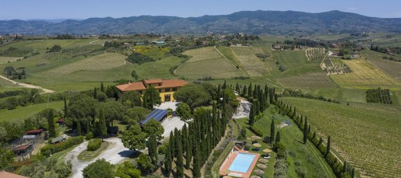 Отель, гостиница 1300м² в Черрето Гвиди, Италия № 119952 9