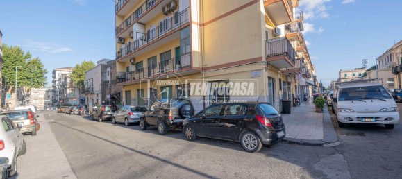 3 Schlafzimmer Wohnung in Messina, Italy, Nr. 293690 12