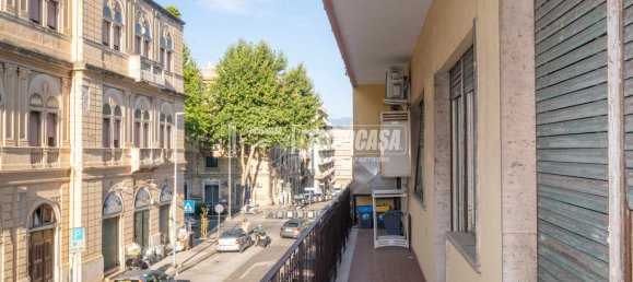 3 Schlafzimmer Wohnung in Messina, Italy, Nr. 293690 8