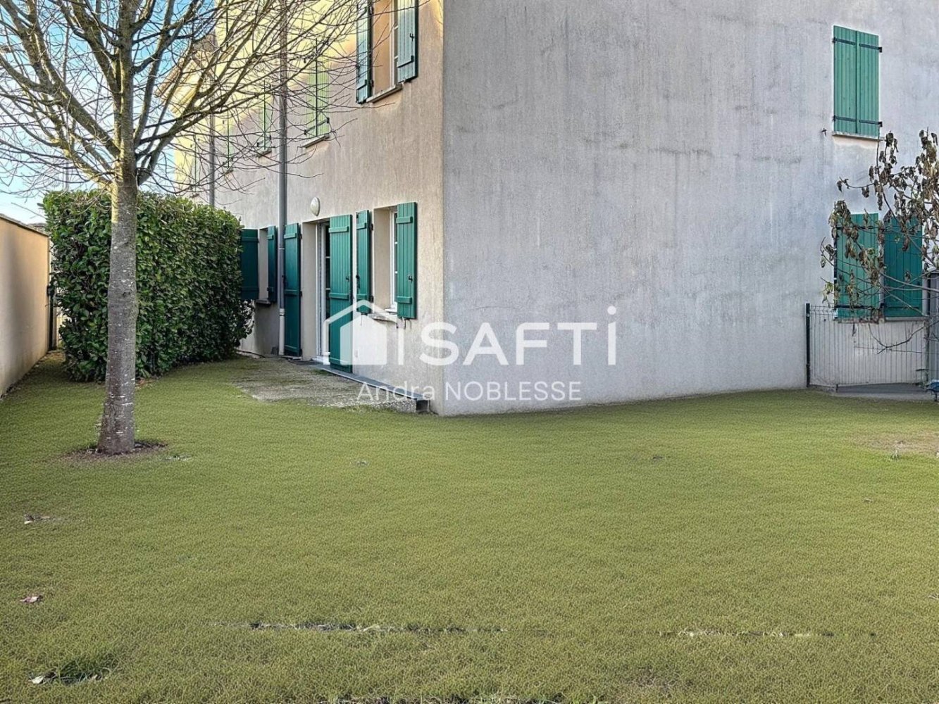 Estudio en Nanteuil-le-Haudouin, France No. 54766