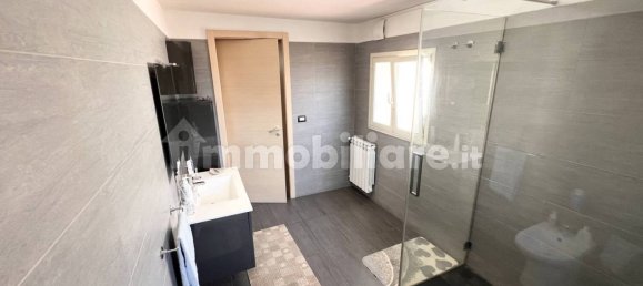 Дом с 4 спальнями в Сан Джованни ла Пунта, Италия № 294593 23