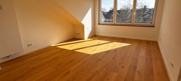 Duplex T2 em Krefeld, Germany N.º 106800 13