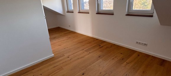 Duplex T2 em Krefeld, Germany N.º 106800 15