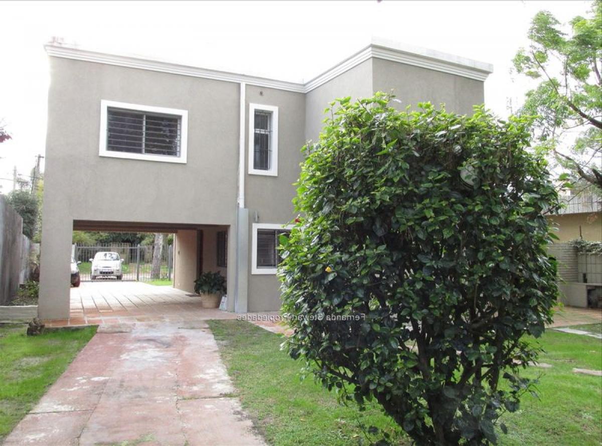 Дом с 4 спальнями в Канелонес, Уругвай № 4612