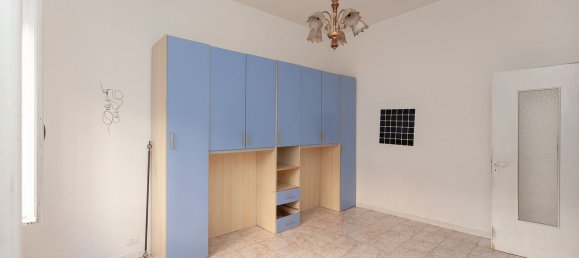 2 bedrooms Apartment in Turin, Italy No. 345512 4