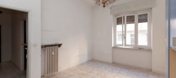 2 bedrooms Apartment in Turin, Italy No. 345512 10