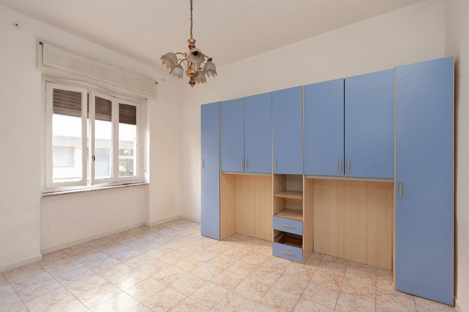 2 bedrooms Apartment in Turin, Italy No. 345512
