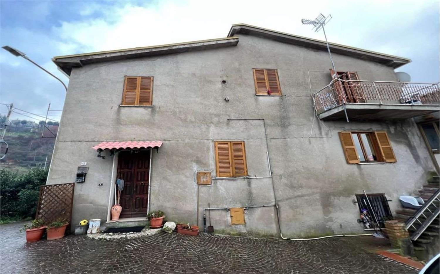 6غرفة شقة في Belmonte in Sabina, Italy رقم 109913