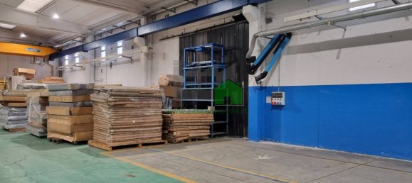 Склад с 2 комнатами в Пессано кон Борнаго, Италия № 81061 12