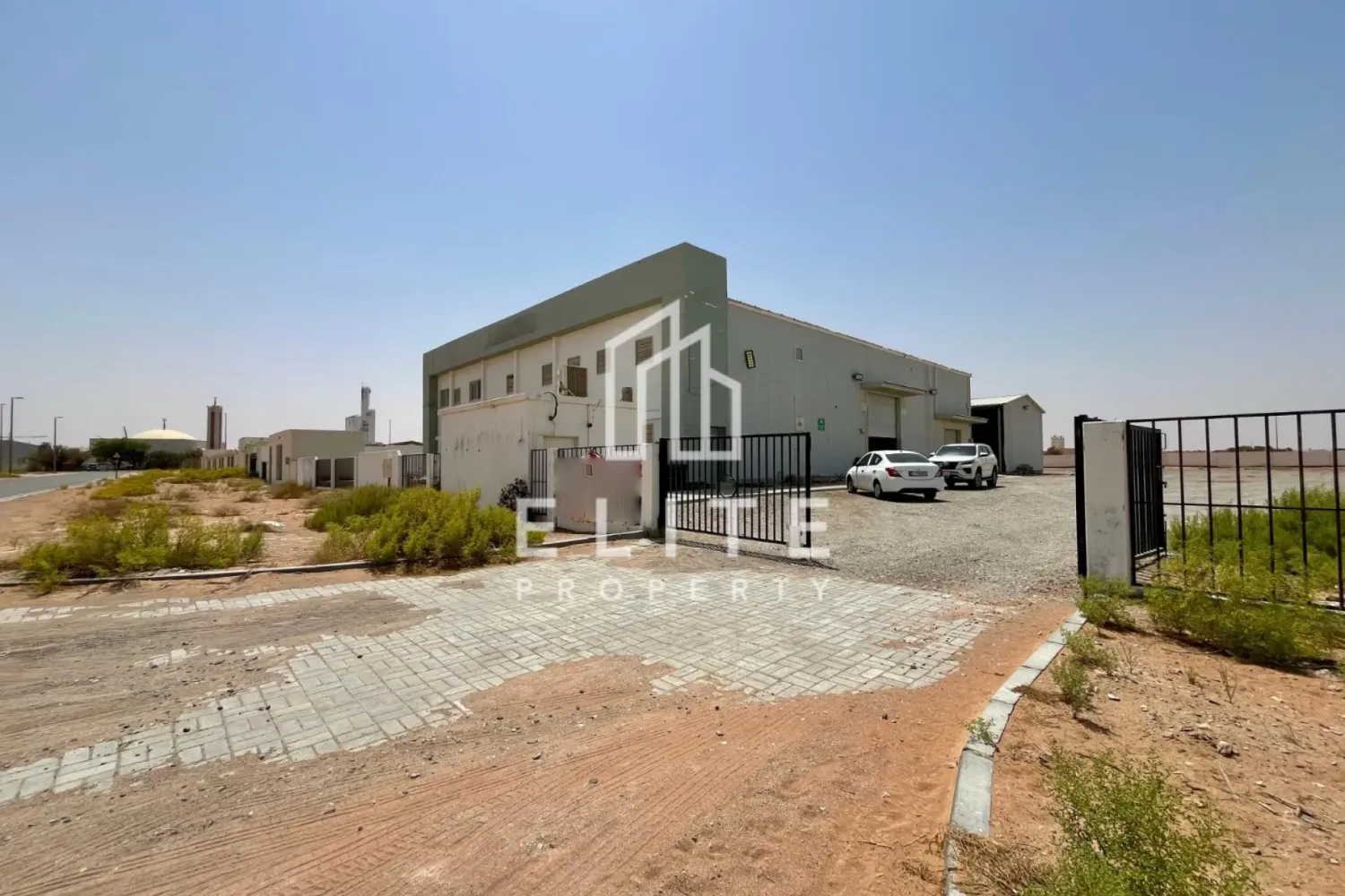 Склад 9999м² в Эль-Айн, ОАЭ № 98364