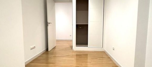 Apartamento T6 em Madrid, Spain N.º 124641 12
