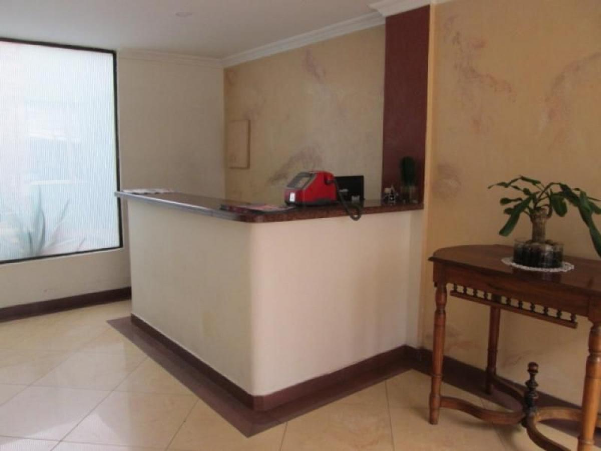 3 bedrooms House in Bogota, Colombia No. 12010