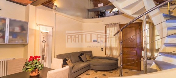 2 bedrooms Apartment in Prato, Italy No. 352053 3