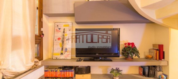 2 bedrooms Apartment in Prato, Italy No. 352053 6