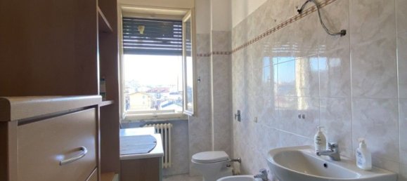 3-salle Appartement à Stradella, Italy No. 197330 10