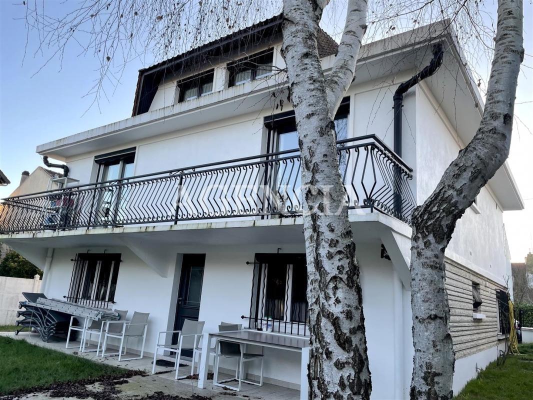 4 bedrooms House in Ormesson-sur-Marne, France No. 164052