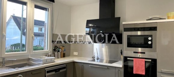 4 bedrooms House in Ormesson-sur-Marne, France No. 164052 4