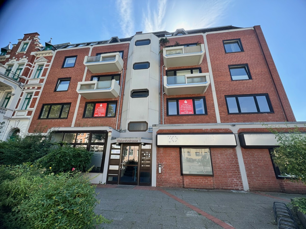 Büro in Lübeck, Germany 258m², Nr. 97646