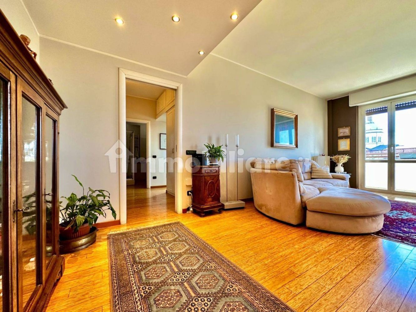 3 غرف نوم شقة في Magenta, Italy رقم 317157