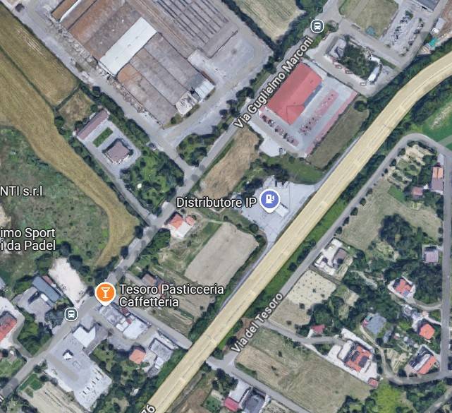 Вилла с 6 спальнями в Фальконара Мариттима, Италия № 370993