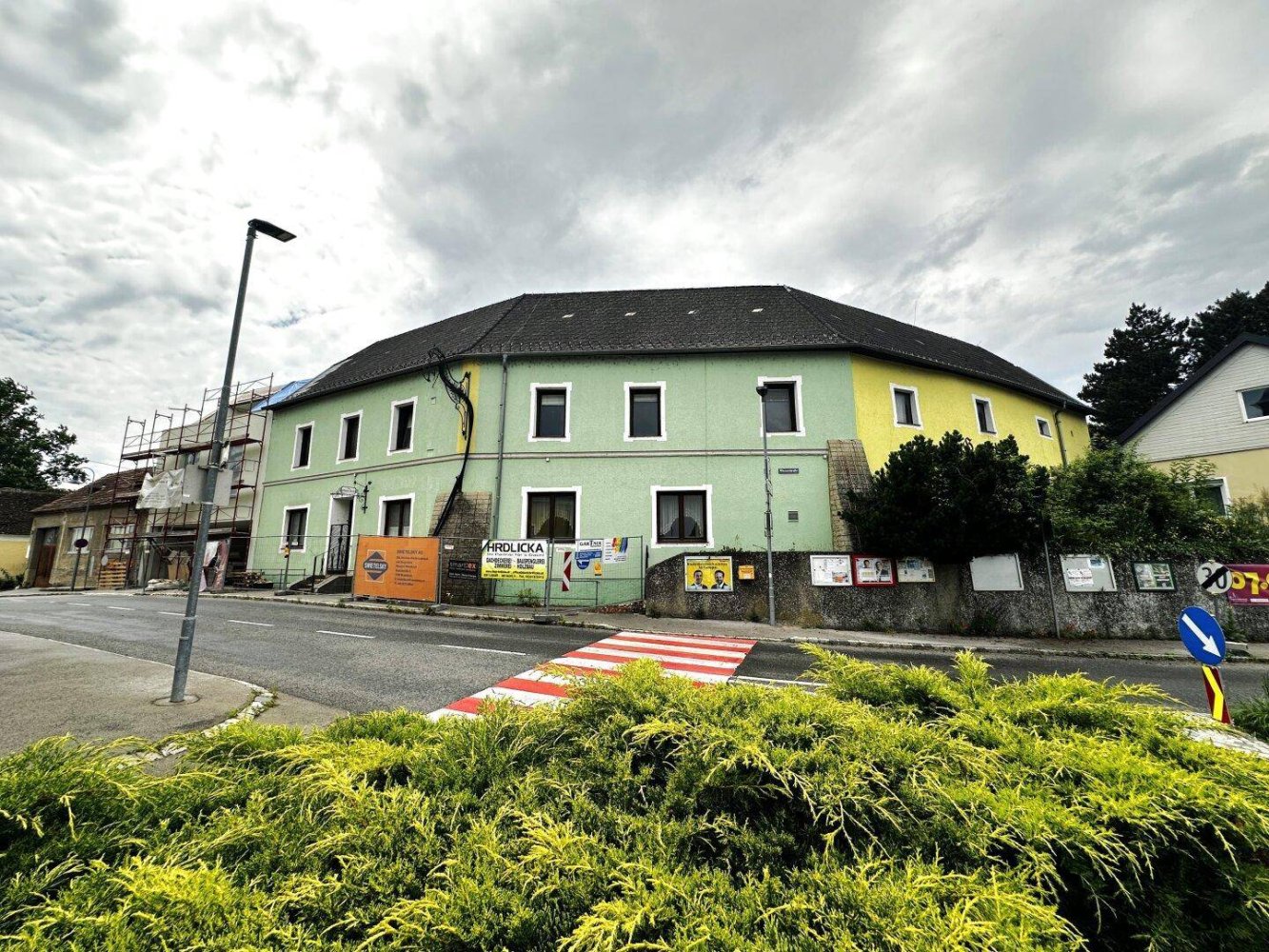 Hotel in Ulrichskirchen-Schleinbach, Austria 561m², Nr. 36004