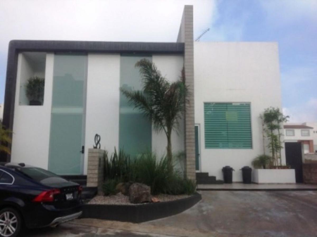 4 bedrooms House in Ciudad Lopez Mateos, Mexico No. 212234