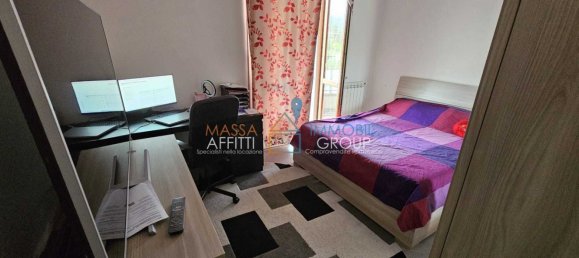 4 rooms Apartment in Carrara, Italy No. 31103 6