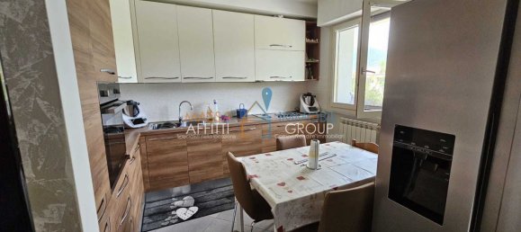 4 rooms Apartment in Carrara, Italy No. 31103 2