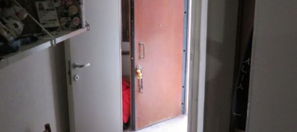 3 rooms Apartment in Venice, Italy No. 15468 8