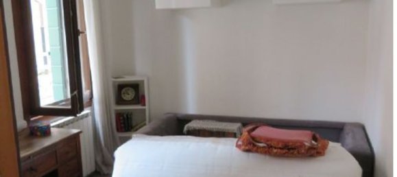 3 rooms Apartment in Venice, Italy No. 15468 11