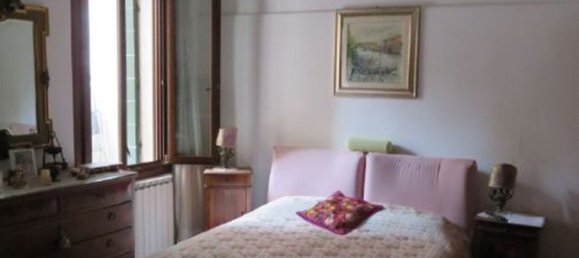 3 rooms Apartment in Venice, Italy No. 15468 7
