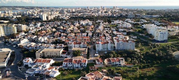 2 Schlafzimmer Haus in Portimao, Portugal, Nr. 120038 13