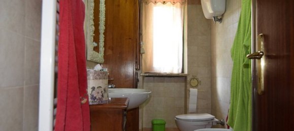 Casa de 4 dormitorios en Gubbio, Italy No. 66646 14