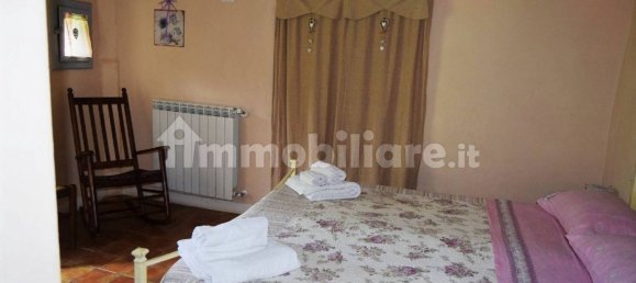 Casa de 4 dormitorios en Gubbio, Italy No. 66646 25