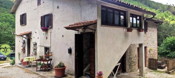Casa de 4 dormitorios en Gubbio, Italy No. 66646 4