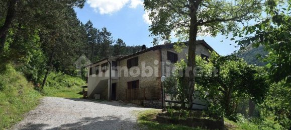 Casa de 4 dormitorios en Gubbio, Italy No. 66646 5