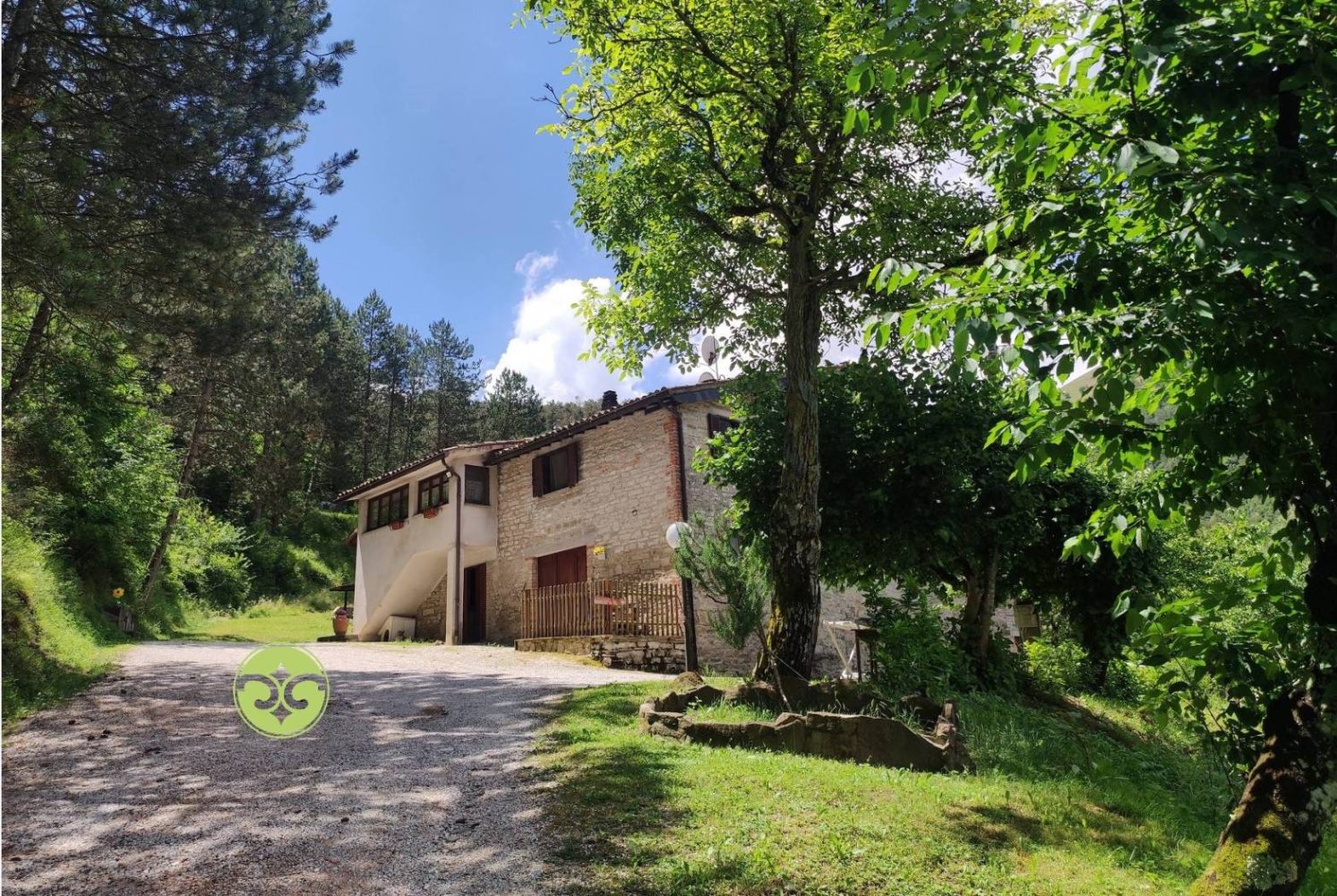 Casa de 4 dormitorios en Gubbio, Italy No. 66646