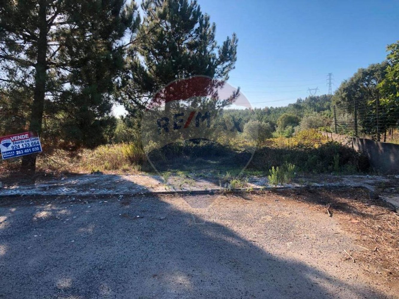 Земельный участок 815м² в Алкоэнтре, Португалия № 67284