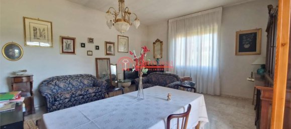 5 rooms Villa in Trani, Italy No. 261248 6