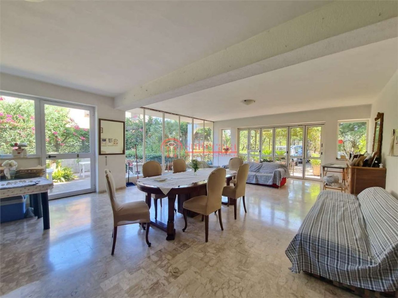 5 rooms Villa in Trani, Italy No. 261248