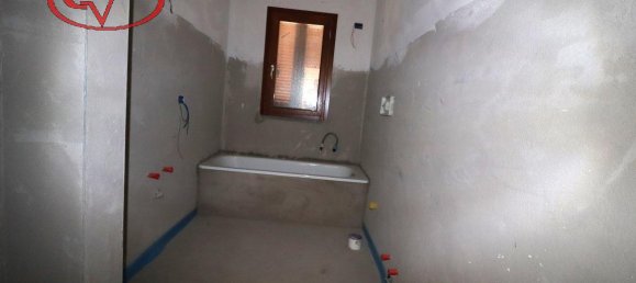 3 rooms Apartment in Castiglion Fibocchi, Italy No. 234206 9